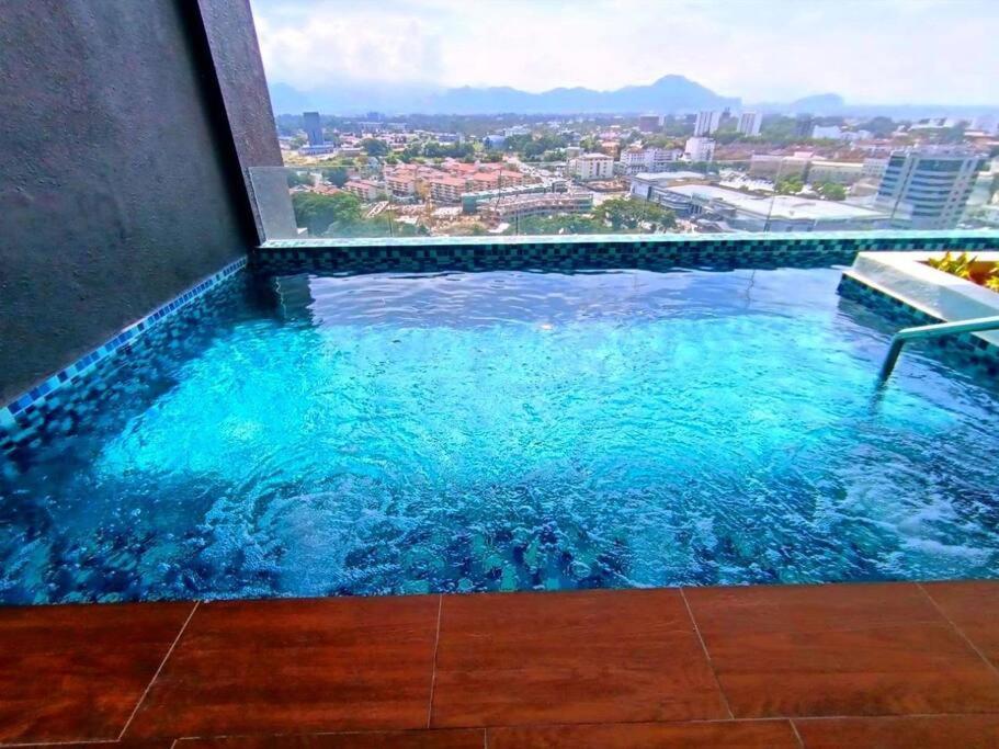 The Horizon Ipoh Dual L13A By Grab A Stay Eksteriør billede